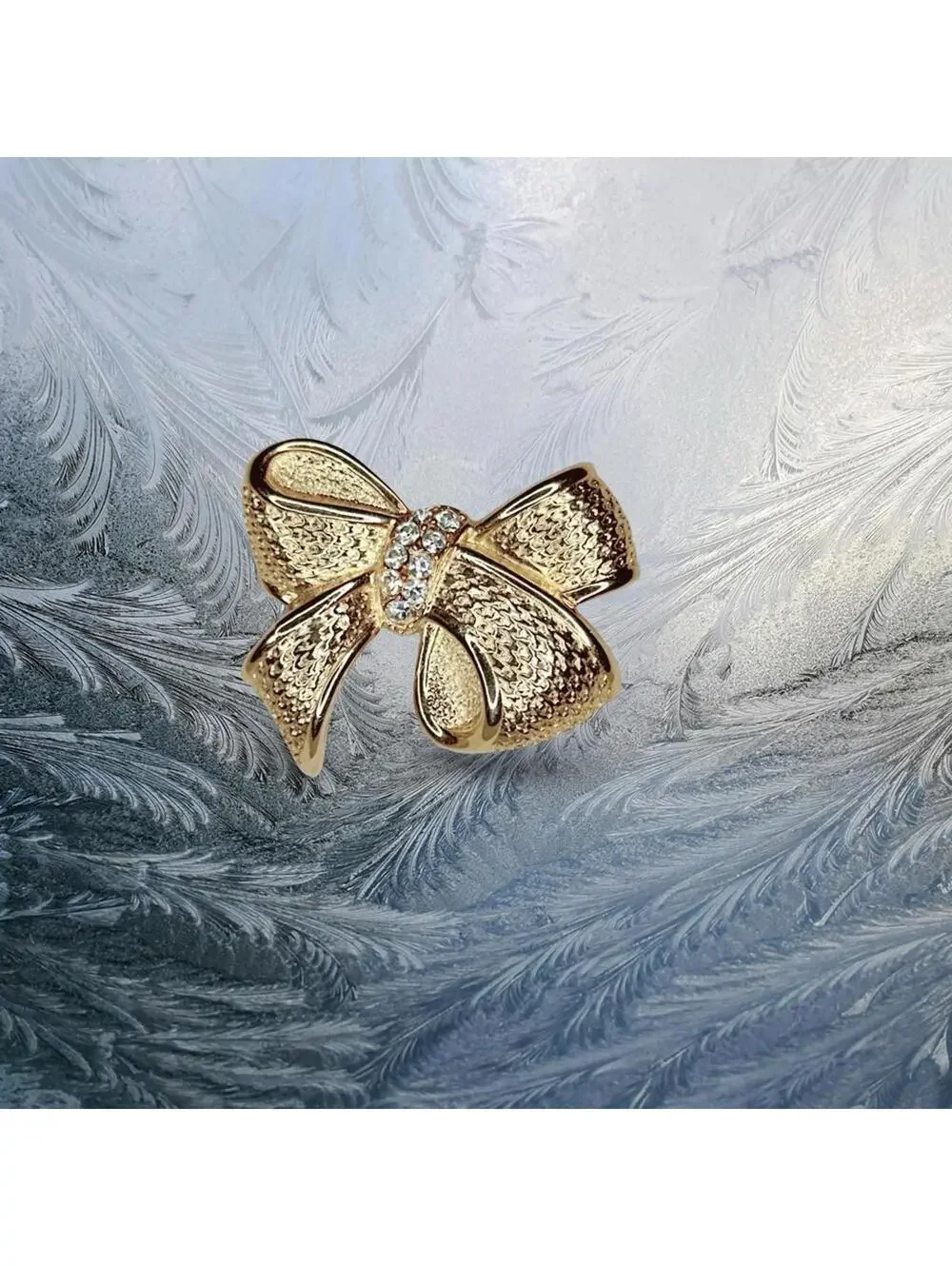 181. Vintage Goldtone Bow Brooch with Crystal Accents